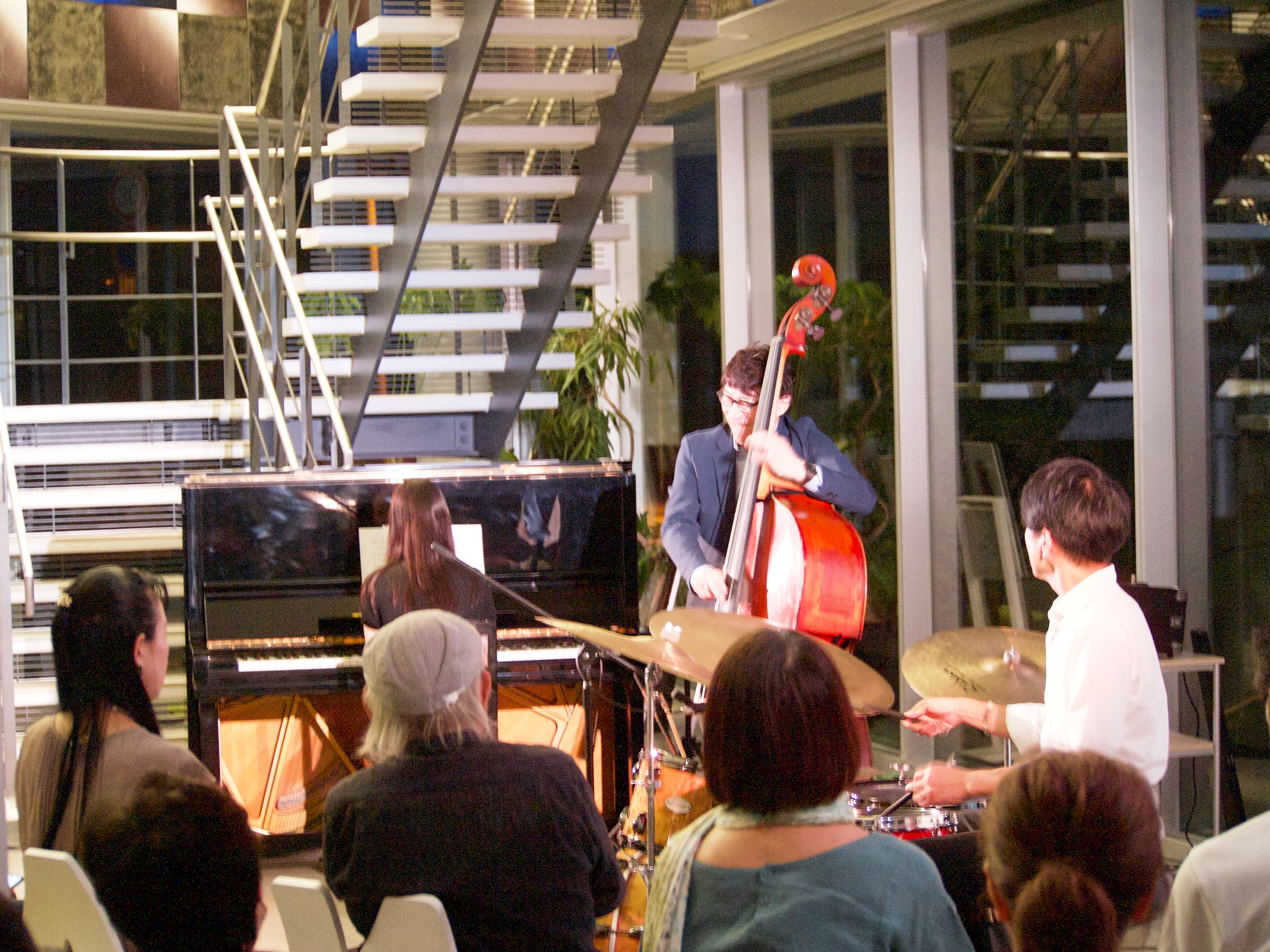 中村健吾トリオメンバー